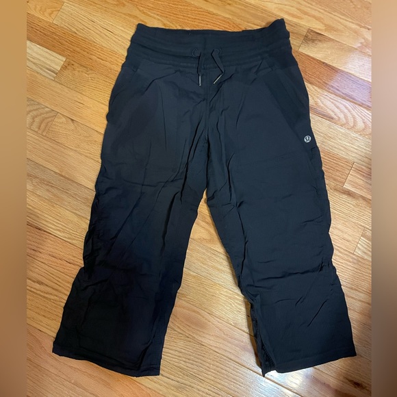 Lululemon Studio Crop - Picture 1 of 1